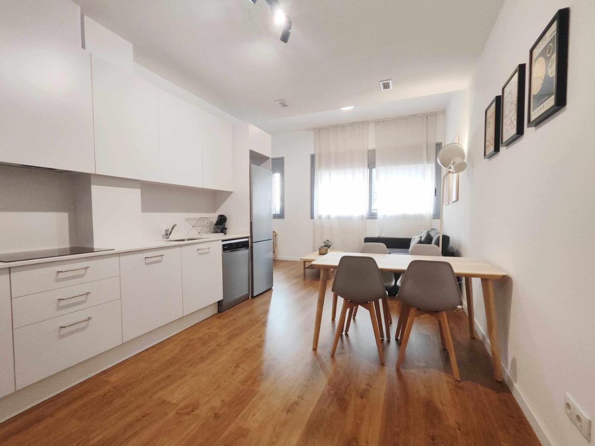 Mazi Apartments Loft Mataró Buitenkant foto